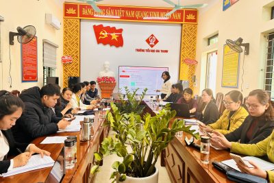 Hội nghị đánh giá đảng viên cuối năm